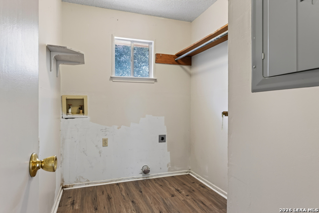 930 County Road 342 Property Photo 15