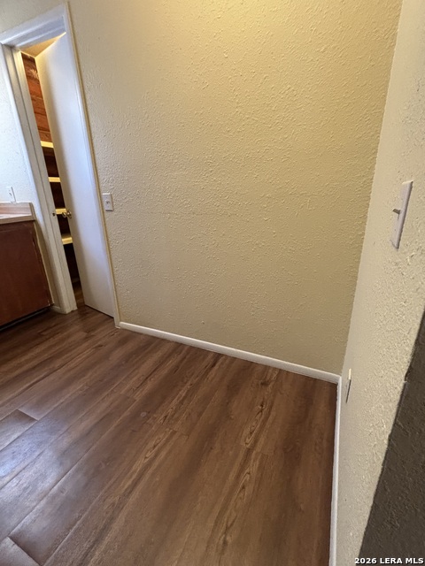 234 San Angelo St Property Photo 5