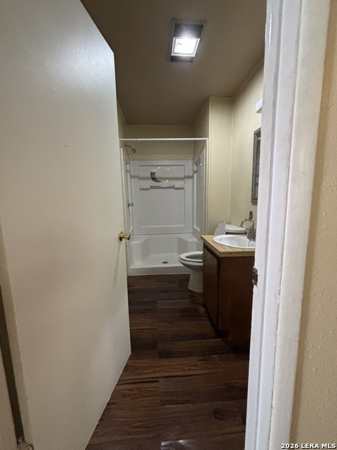 234 San Angelo St Property Photo 16