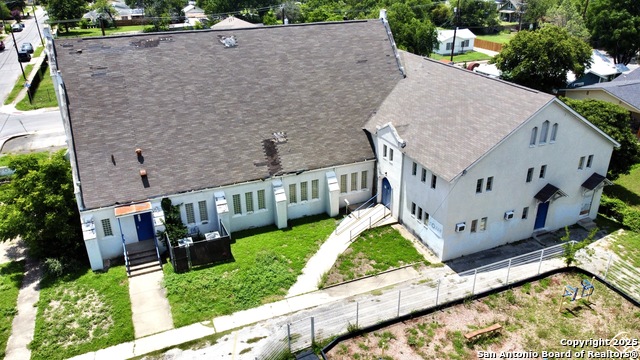 507 E Mayfield Blvd Property Photo 3