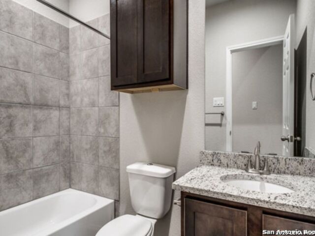 9931 Westover Bluff Property Photo 14