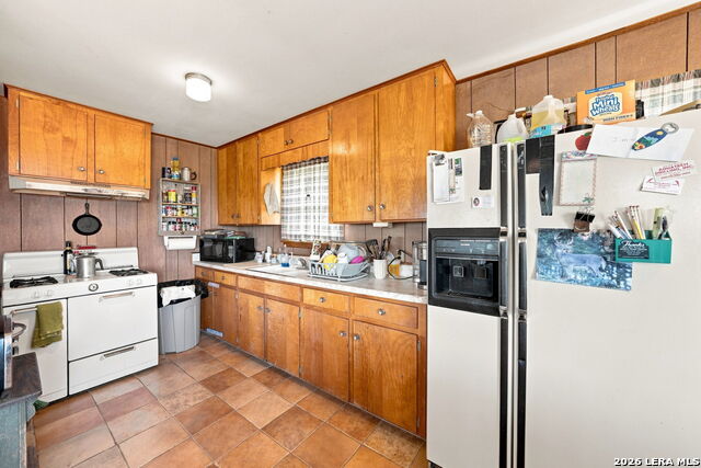 5099 Fm 2828 Property Photo 40