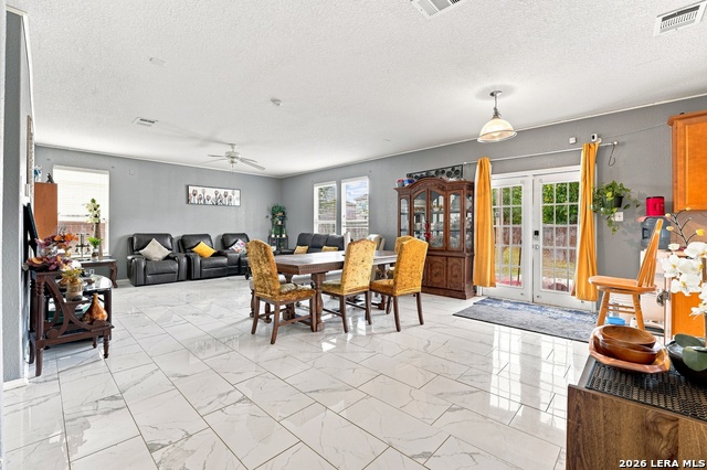 6927 Macaway Crk Property Photo 4