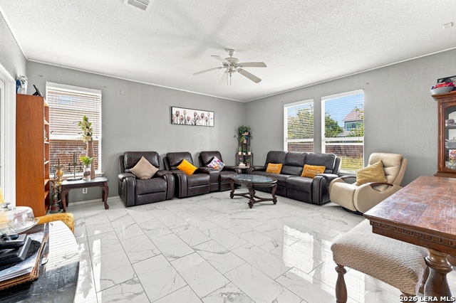 6927 Macaway Crk Property Photo 5