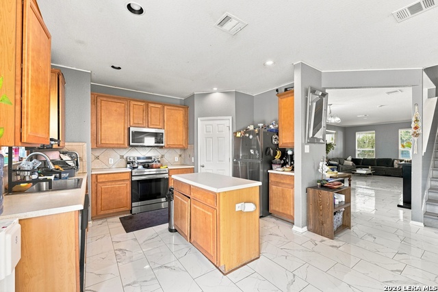 6927 Macaway Crk Property Photo 8