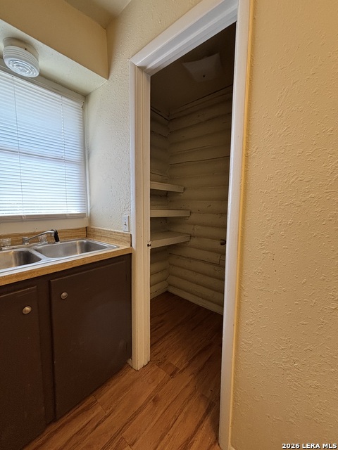 234 San Angelo St Property Photo 9