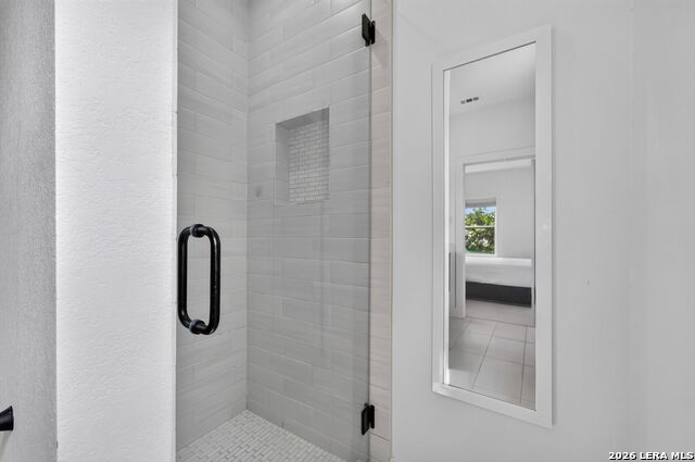 719 Eleanor Property Photo 25
