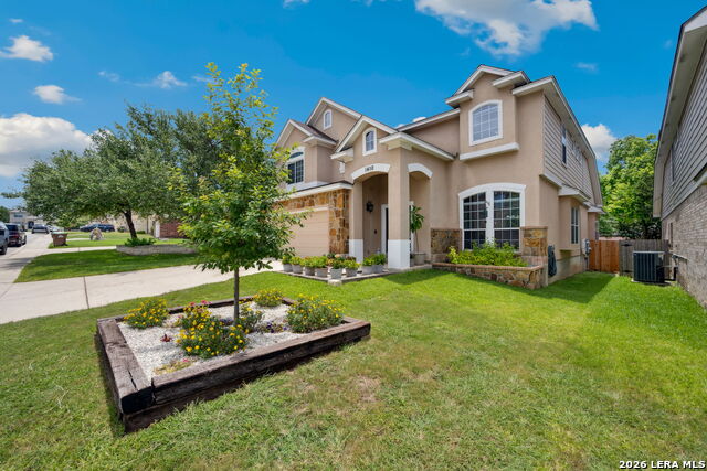 1410 Osprey Hts Property Photo 2