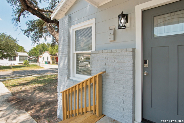 132 Ross Ave Property Photo 3
