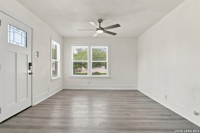 132 Ross Ave Property Photo 5