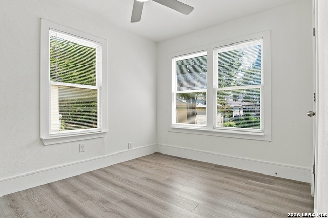 132 Ross Ave Property Photo 16