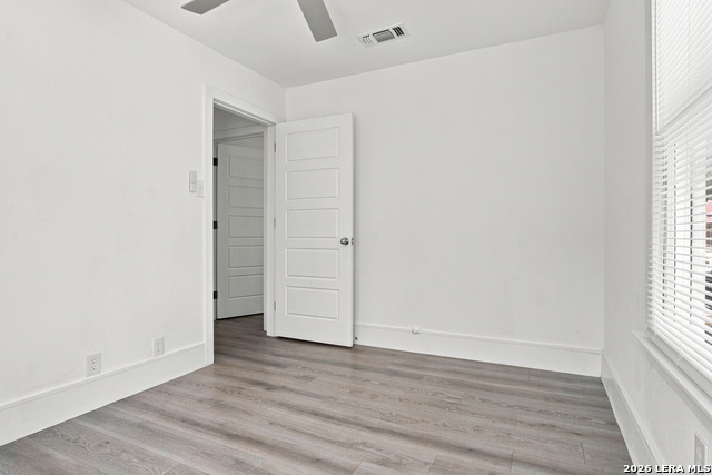 132 Ross Ave Property Photo 17
