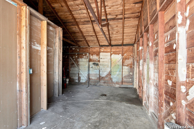 132 Ross Ave Property Photo 25