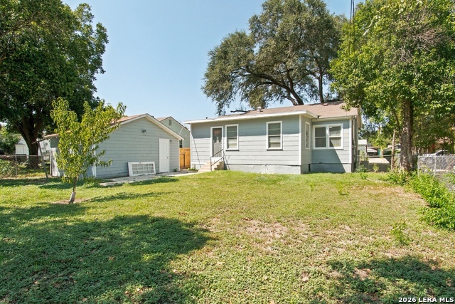 132 Ross Ave Property Photo 29