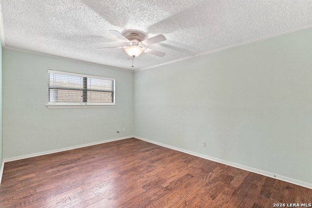 11843 Braesview Property Photo 10