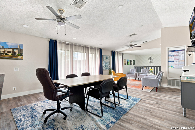 11843 Braesview Property Photo 16