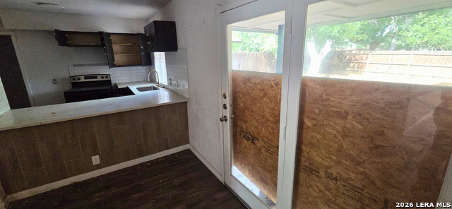 13102 Larklair St Property Photo 3