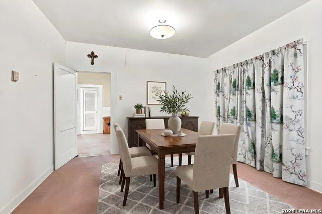 102 Haggin St Property Photo 3