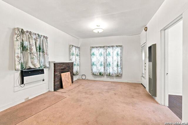 102 Haggin St Property Photo 10