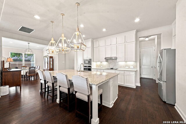 980 Water Oak Property Photo 5