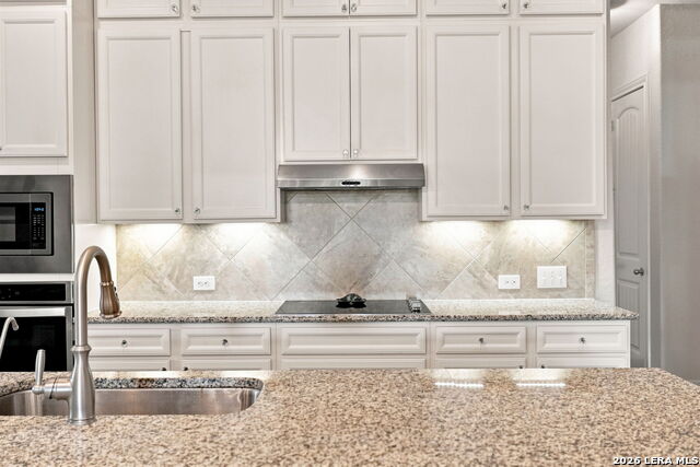 980 Water Oak Property Photo 6