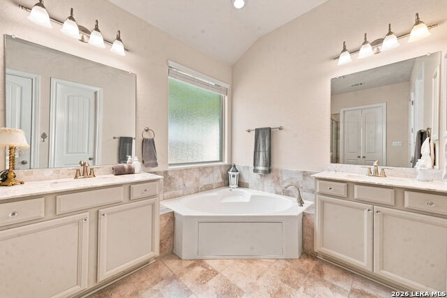 980 Water Oak Property Photo 33