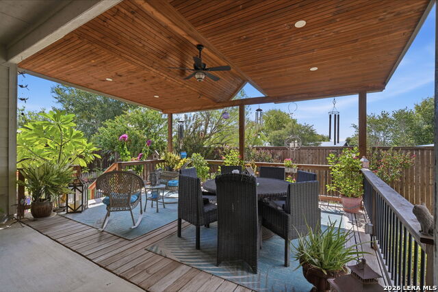 980 Water Oak Property Photo 36