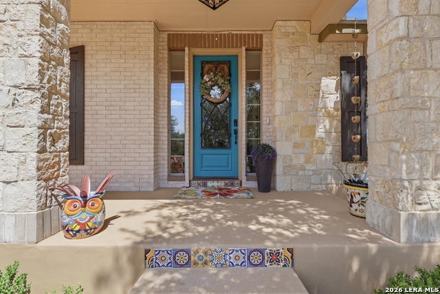 172 River Chase Dr Property Photo 2