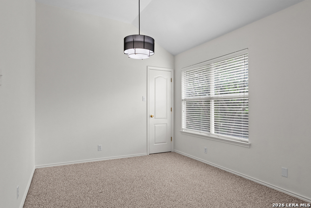 17 Nikita Dr Property Photo 14