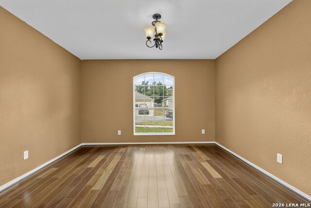 3914 Regal Rose Property Photo 5
