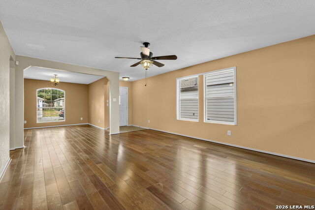 3914 Regal Rose Property Photo 7