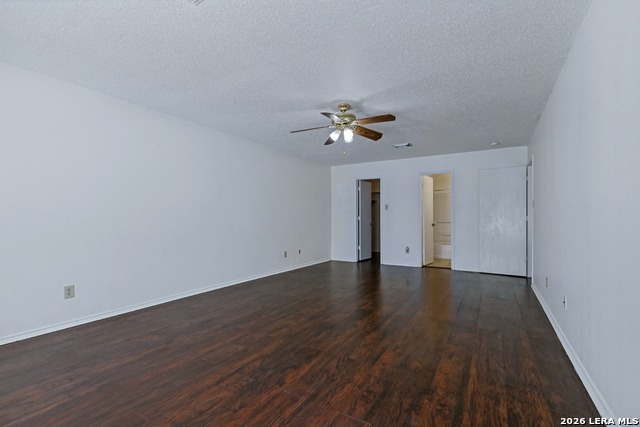 10727 Vollmer Property Photo 16