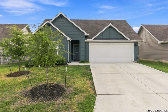 1017 Norway Dr Property Photo 2
