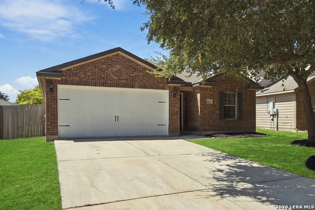 6211 Luckey Run Property Photo 3