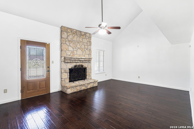 160 County Road 4801 Property Photo 8