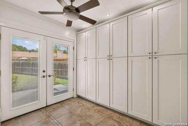 5835 Royal Haven Property Photo 11