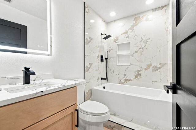 831 Highgate Rd Property Photo 25
