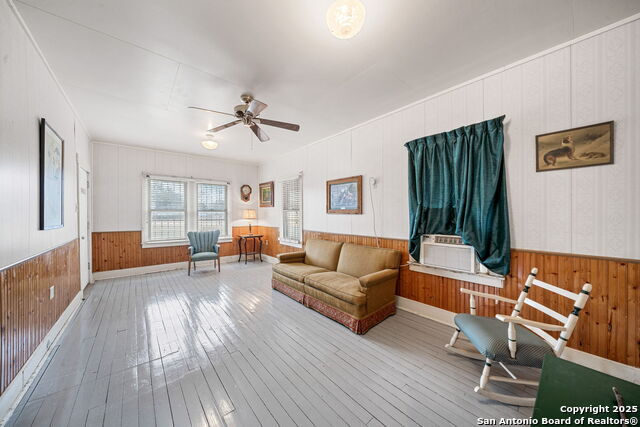 292 Beach Shore Dr Property Photo 8