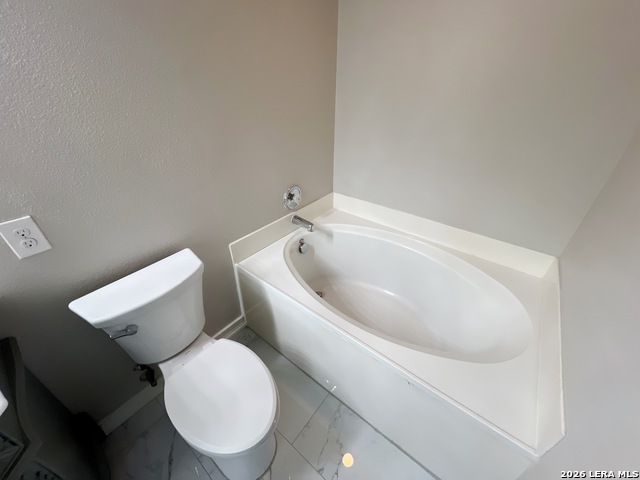 5803 Bronco Way Property Photo 28