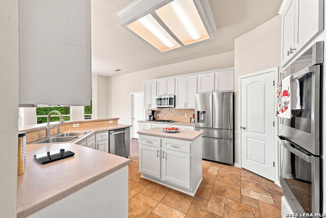 933 Great Tree Property Photo 10