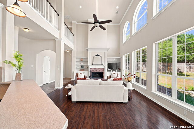 933 Great Tree Property Photo 12