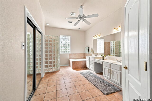 933 Great Tree Property Photo 19