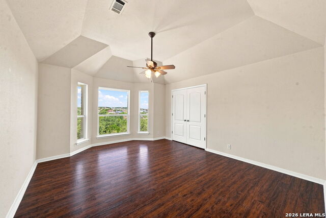 933 Great Tree Property Photo 20