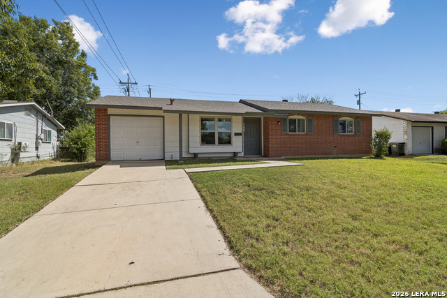 708 Colony Dr Property Photo 1