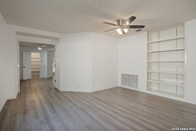 13197 Regency Bnd Property Photo 5