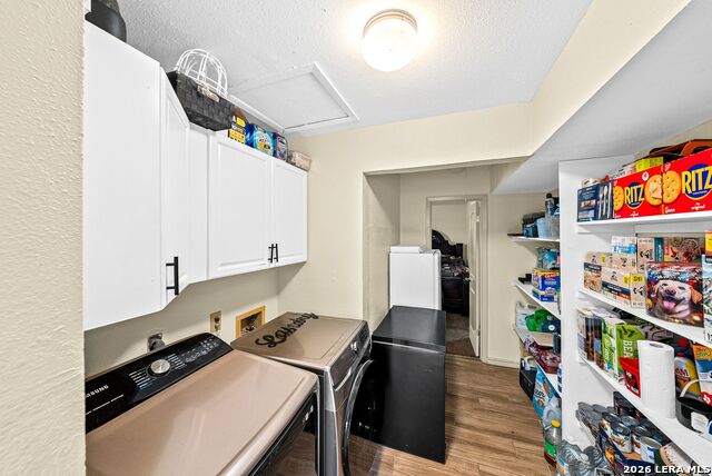 9118 Autumn Mdws Property Photo 23