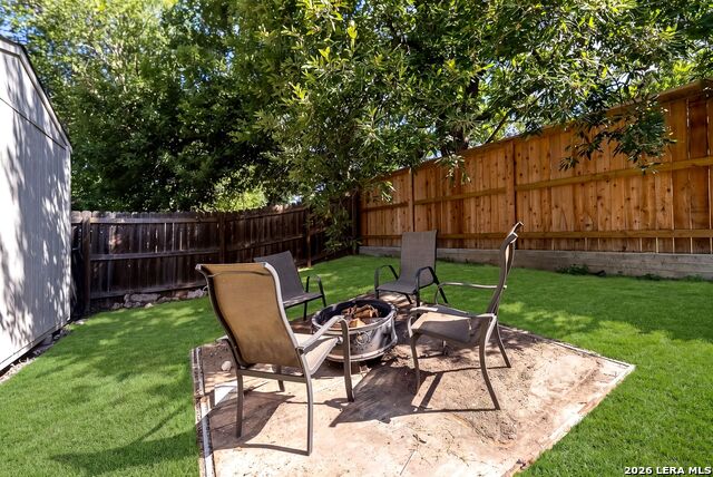 9118 Autumn Mdws Property Photo 35