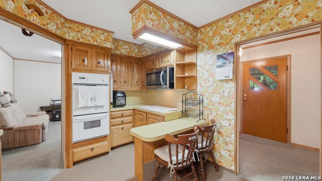 2246 Gruene Rd Property Photo 10