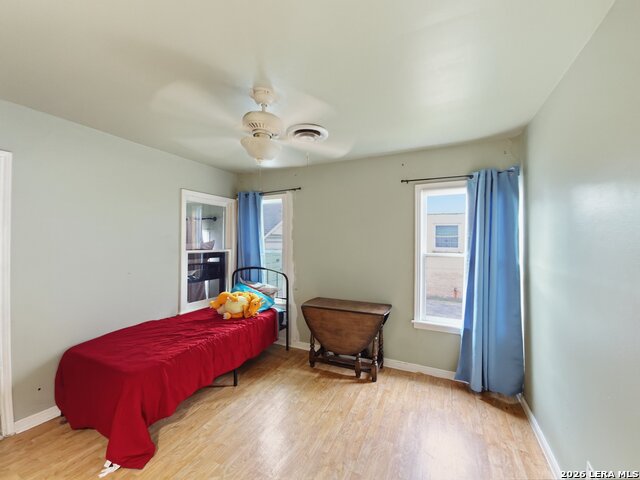 514 Florence St Property Photo 13