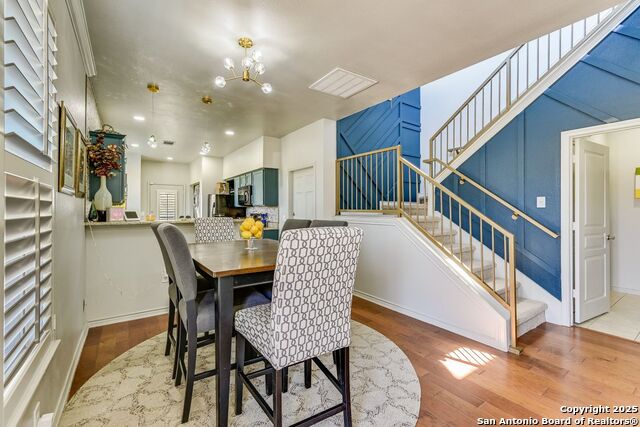 532 Refugio St Property Photo 1